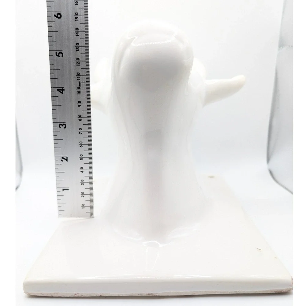 Vintage Ceramic Cow Head Wall Mount White Glossy Bull Steer Key Hook
